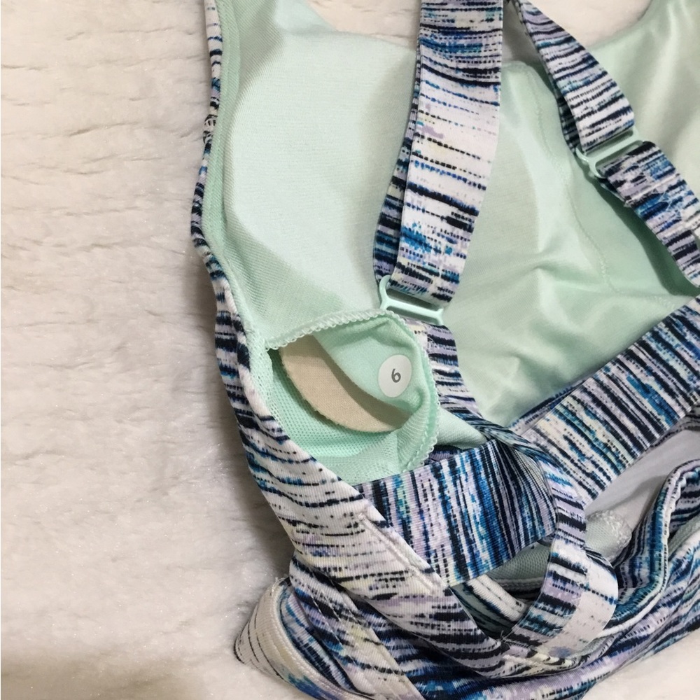 Lululemon Pure Practice Sports Bra Blurry Belle Multi Sea Mist size 6 - Picture 6 of 7